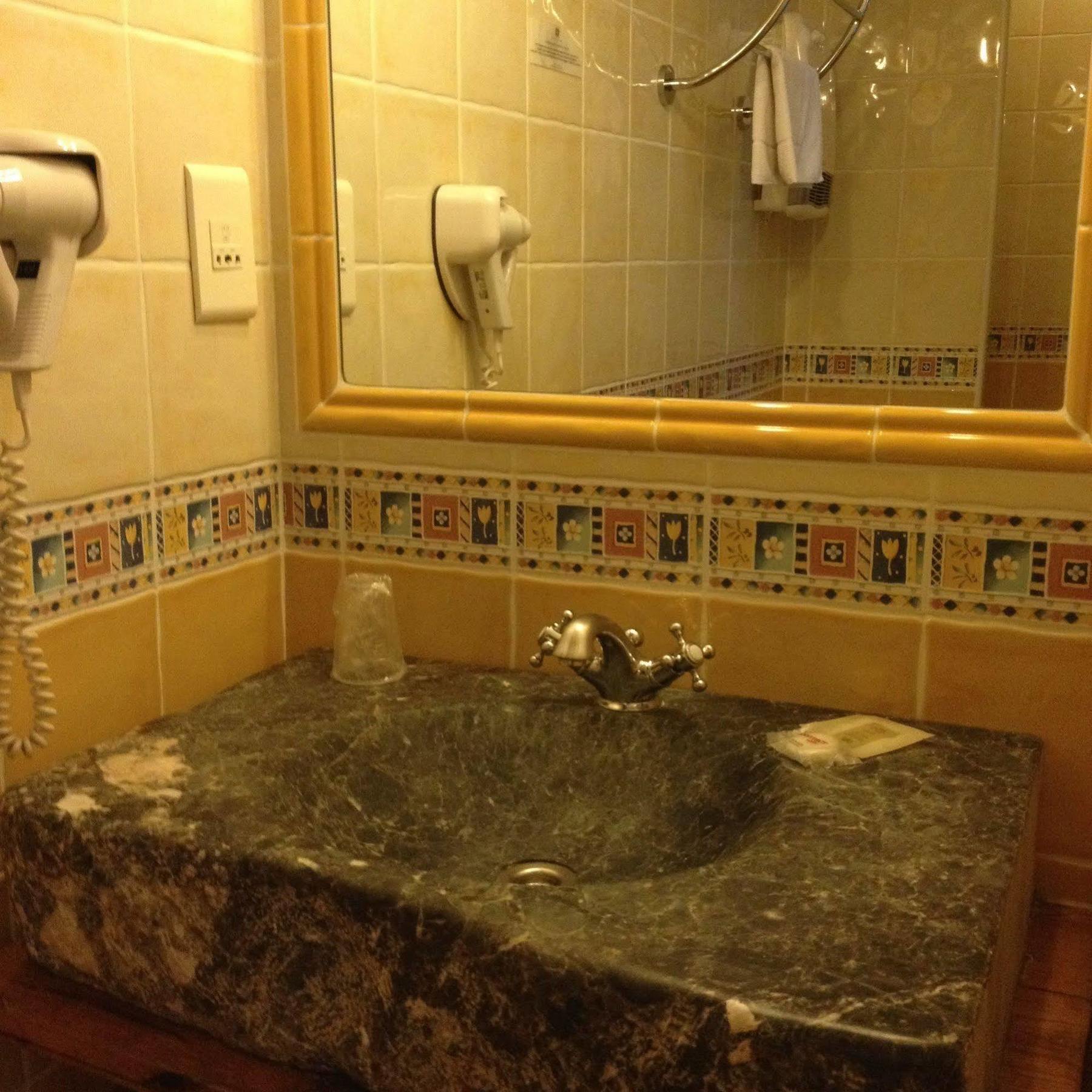Hotel du Mas Vinassan Buitenkant foto